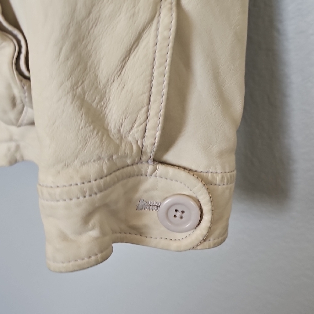 GAP Vintage Women's Beige Leather Button Up Jacket Large - Picture 5 of 13